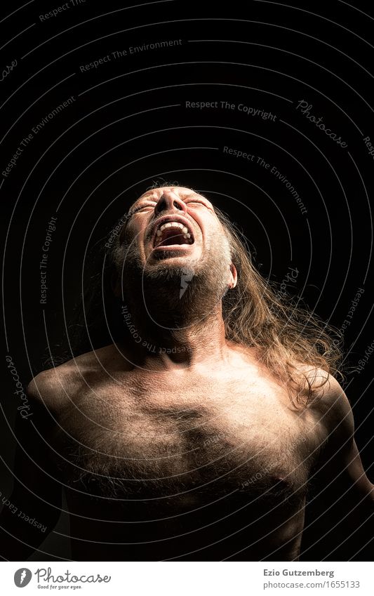 screaming long-haired man with naked torso Masculine Adults Body Head Face Mouth Chest 1 Human being 30 - 45 years 45 - 60 years Long-haired Fight Aggression