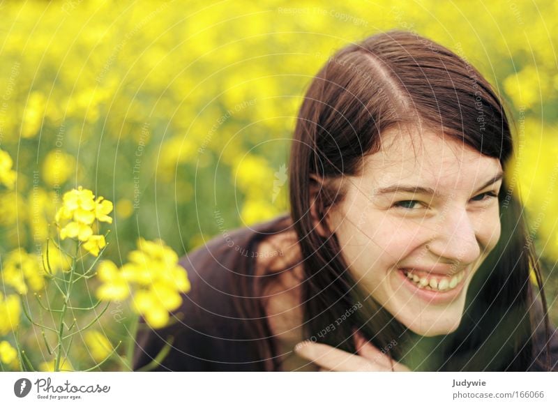 humour Colour photo Exterior shot Copy Space left Day Shallow depth of field Portrait photograph Looking into the camera Contentment Human being Feminine