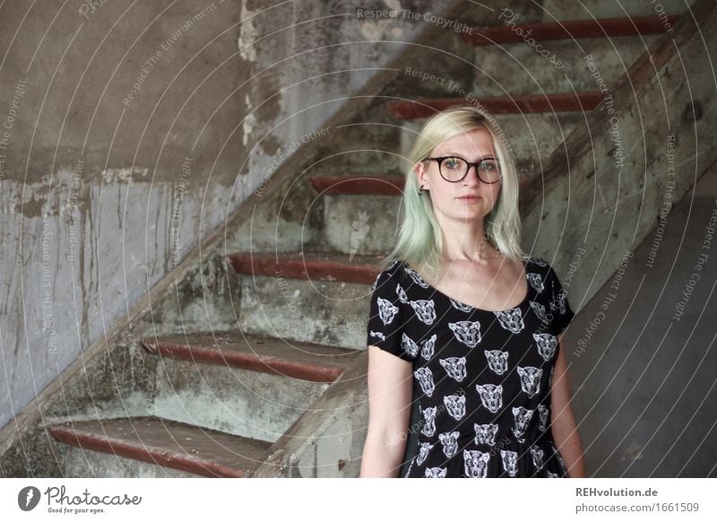 Jule, on the stairs. Human being Feminine Young woman Youth (Young adults) Face 1 18 - 30 years Adults Wall (barrier) Wall (building) Stairs Dress Eyeglasses