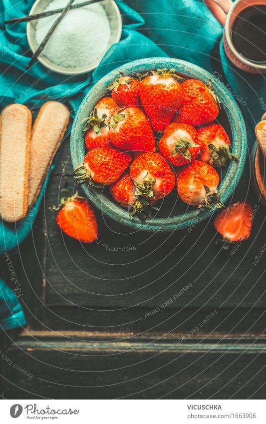 Strawberries in blue bowl Fruit Dessert Nutrition Buffet Brunch Organic produce Crockery Style Design Healthy Healthy Eating Life Summer Living or residing