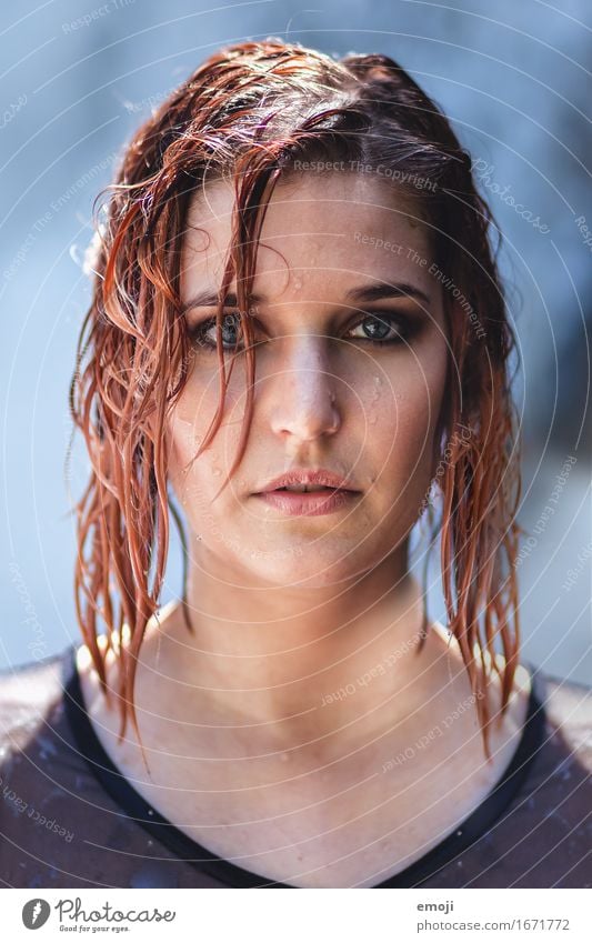 water Feminine Young woman Youth (Young adults) Face 1 Human being 18 - 30 years Adults Beautiful Wet Colour photo Exterior shot Day Shallow depth of field
