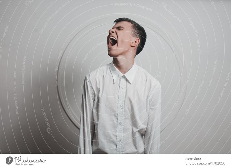 Screaming boy Masculine Young man Youth (Young adults) 1 Human being 13 - 18 years 18 - 30 years Adults Aggression Threat Disgust Rebellious Crazy Wild Anger