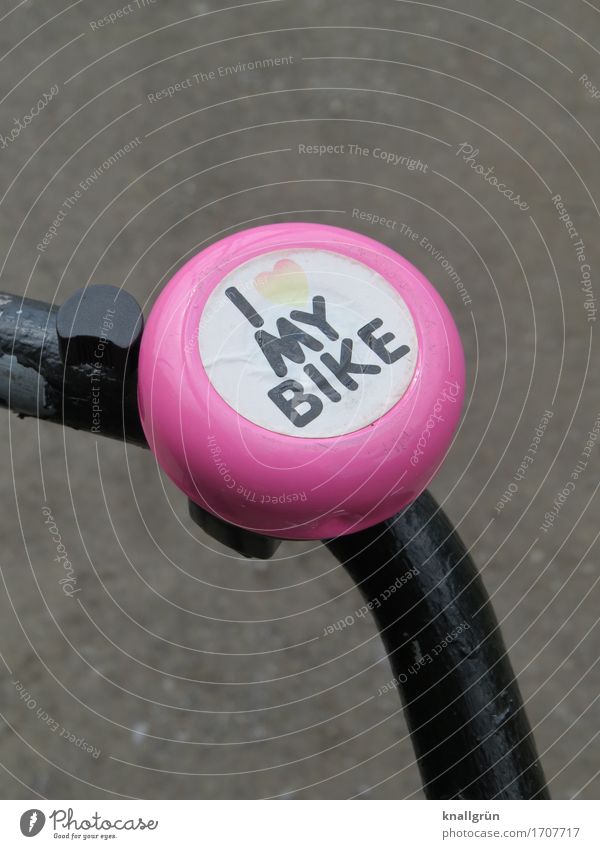 i love my bike Lifestyle Leisure and hobbies Bicycle Bicycle bell Characters Signs and labeling Communicate Happiness Hip & trendy Beautiful Uniqueness Round