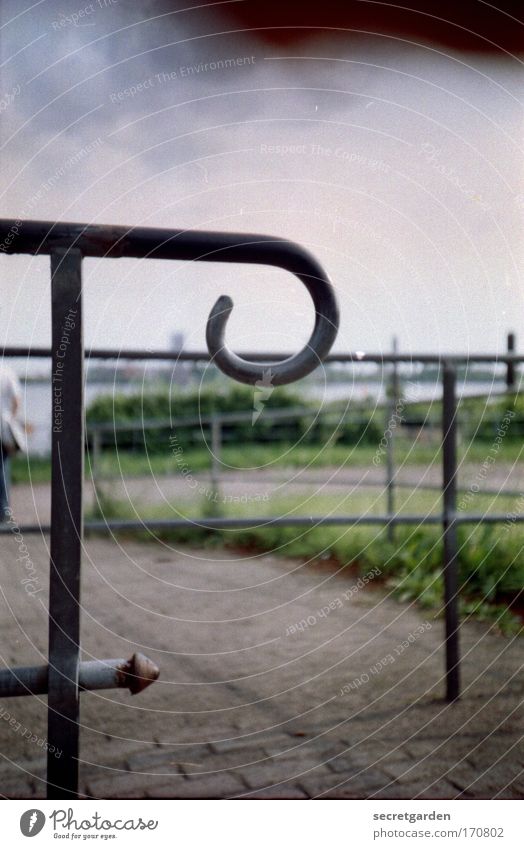 HH.09.3/4]focus on the important. Colour photo Subdued colour Exterior shot Close-up Detail Lomography Holga Deserted Twilight Shadow Shallow depth of field