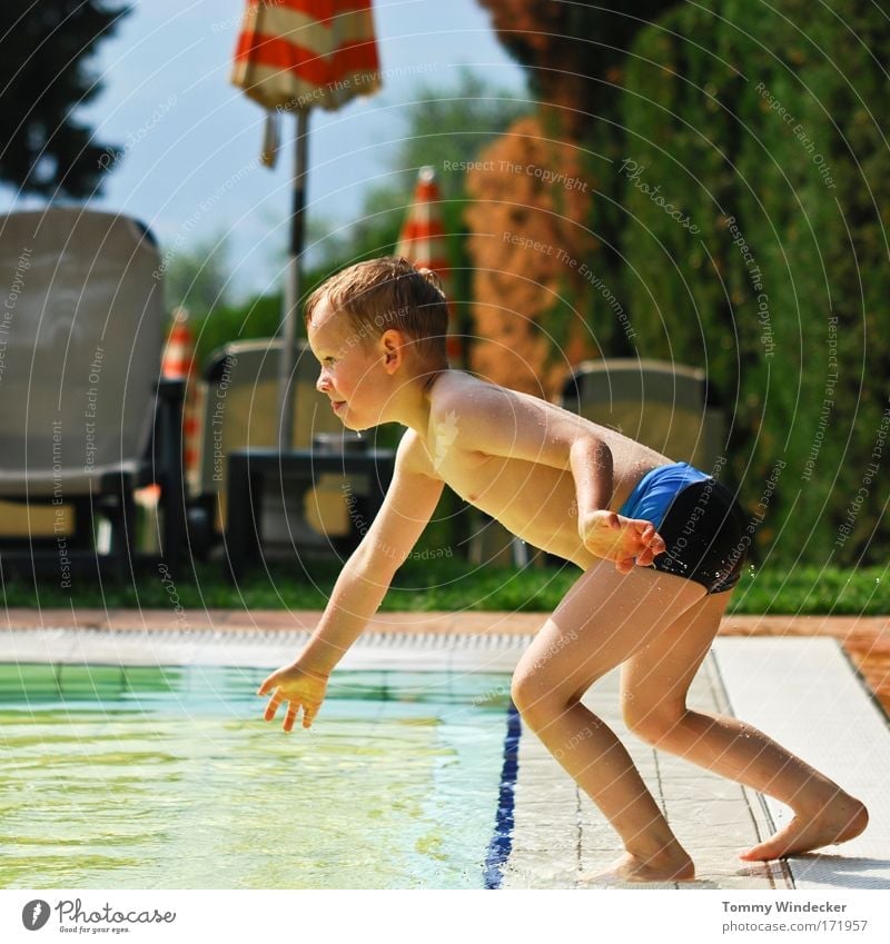 vaulter Sunlight Full-length Joy Leisure and hobbies Playing Vacation & Travel Summer Summer vacation Aquatics Swimming pool Parenting Child Boy (child)