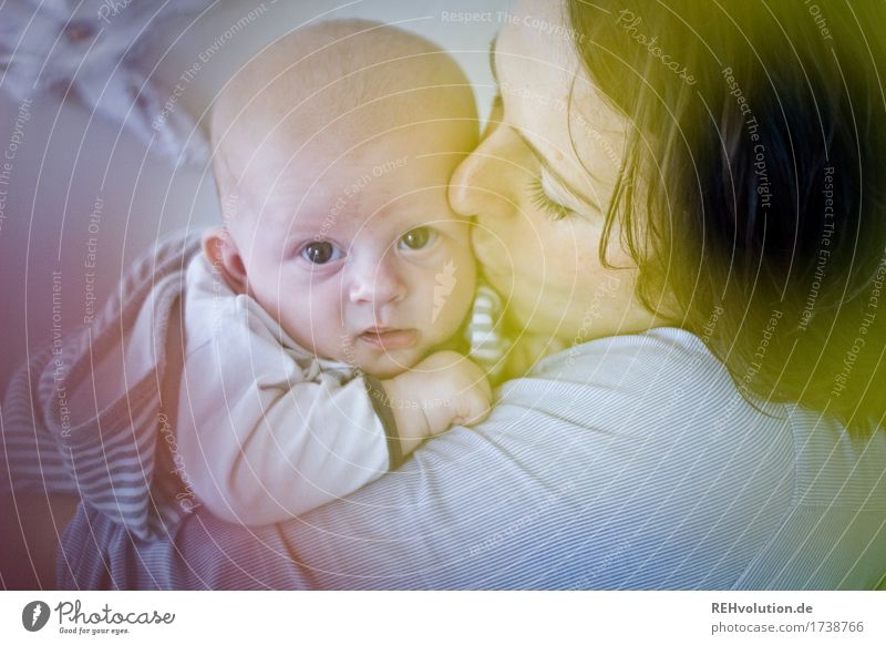 mother's happiness Healthy Contentment Calm Human being Feminine Baby Woman Adults Mother Face 2 0 - 12 months 30 - 45 years Observe Kissing Embrace Authentic