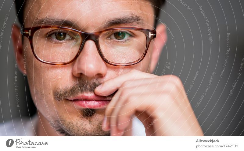Close Portrait 2 Masculine Young man Youth (Young adults) Man Adults Face 1 Human being 30 - 45 years Eyeglasses Brunette Moustache Relaxation Testing & Control