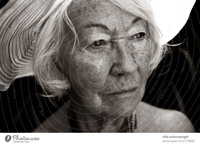 bovary Black & white photo Exterior shot Experimental Portrait photograph Looking away Feminine Grandmother Senior citizen 1 Human being 60 years and older
