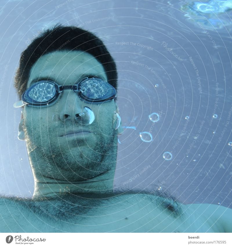 uM man Joy Swimming & Bathing Leisure and hobbies Summer Sports Aquatics Sportsperson Dive Human being Masculine Man Adults Life Face 1 30 - 45 years