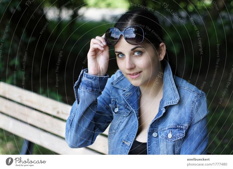 young woman with sunglasses Lifestyle Style Human being Feminine Girl Young woman Youth (Young adults) Woman Adults 1 18 - 30 years Nature Park Fashion
