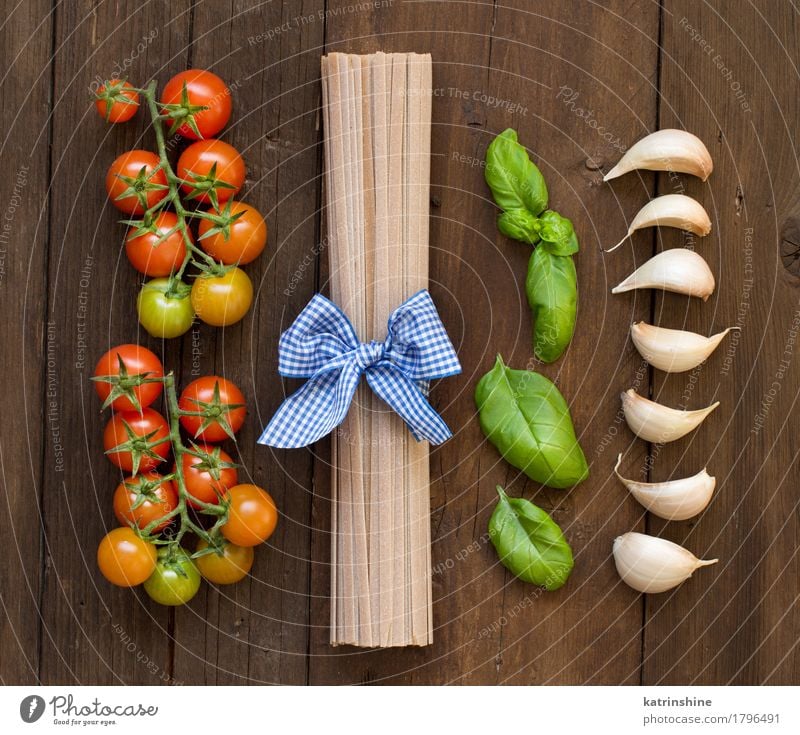 Raw fettucce pasta, basil and vegetables Vegetable Dough Baked goods Herbs and spices Vegetarian diet Diet Dark Fresh Brown Green Red Tradition Basil food