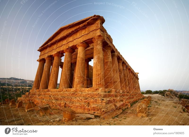 Valley of Temples 05 Ruin Ancient Manmade structures Building Architecture Greece Destruction Column Italy Sicily Agrigento Valley of the temple Twilight