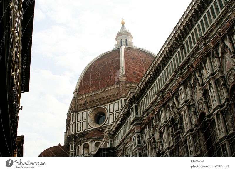 Cathedral in Florence Colour photo Exterior shot Elegant Tourism City trip Art Sky Town Dome Wall (barrier) Wall (building) Window Roof Tourist Attraction