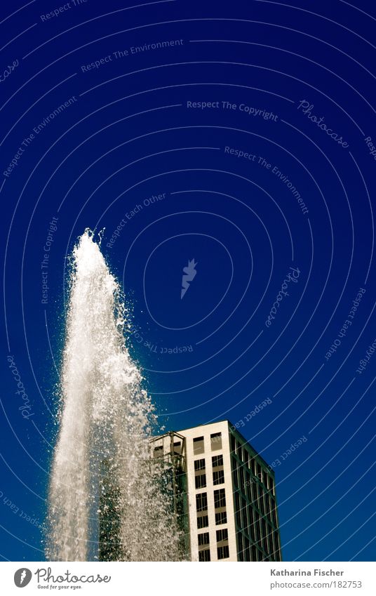 Summer in the city Environment Water Sky Cloudless sky Frankfurt House (Residential Structure) High-rise Blue Gray White Blue sky Water fountain Office building