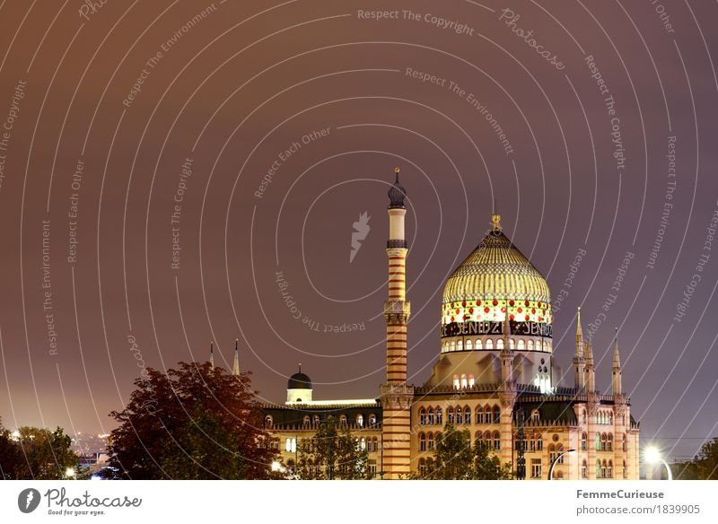Evening_1839905 Sky Tourist Attraction Landmark Monument Historic Yenidze Mosque Factory Near and Middle East Manmade structures Dresden Lighting Domed roof