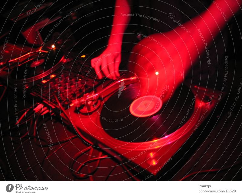 scratch Night life Entertainment Party Event Music Club Disco Disc jockey Going out Feasts & Celebrations Clubbing Dance Cable Entertainment electronics