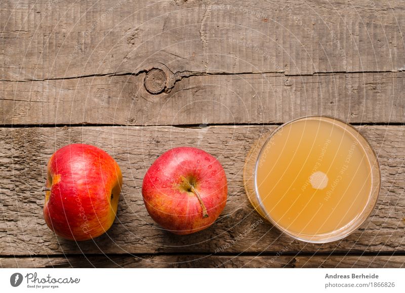 Fresh apple juice Food Apple Beverage Juice Healthy glass organic red sweet fruit fresh Background picture cider delicious Liquid natural white autumn breakfast