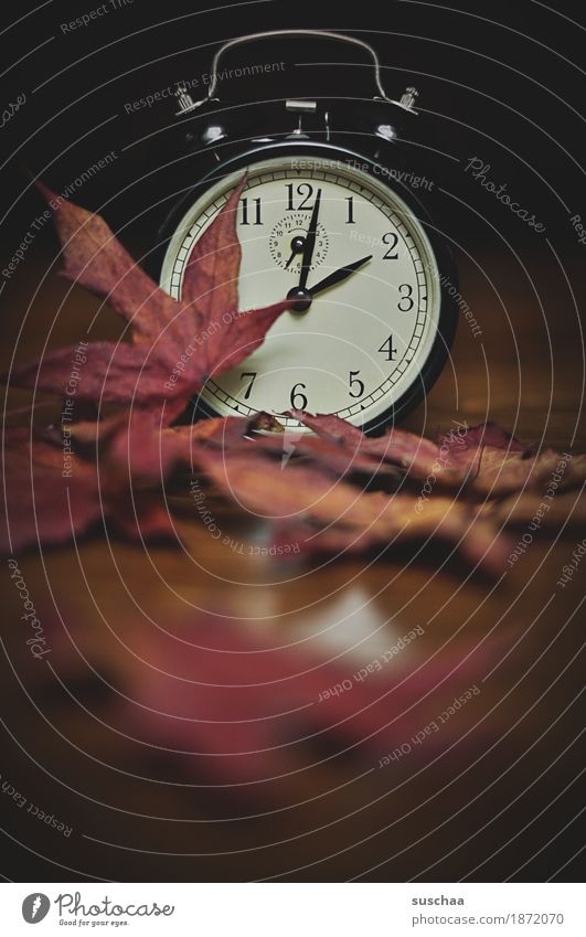 ...clock, it's really already .. Clock Alarm clock Time Bell Wake Sleep Oversleep Arise set clock wake-up call Digits and numbers Clock face lack of time