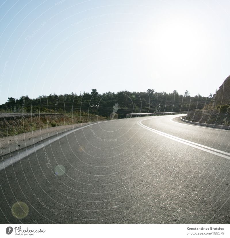 south curve Sky Sun Summer Beautiful weather Tree Bushes Transport Traffic infrastructure Road traffic Motoring Street Country road Crash barrier Curve Driving