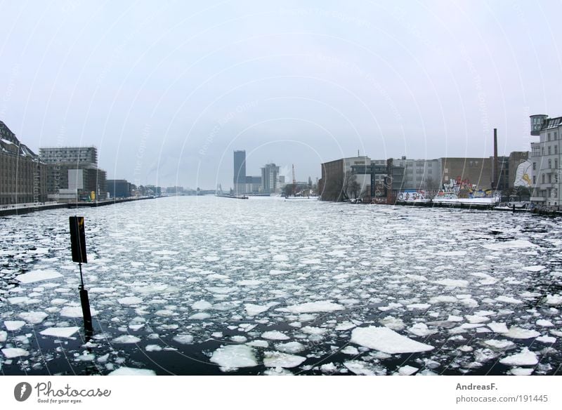 arctic Berlin Winter Environment Nature Landscape Water Climate Climate change Snow River Cold Ice Ice floe Spree Frost Oberbaumbrücke Float in the water