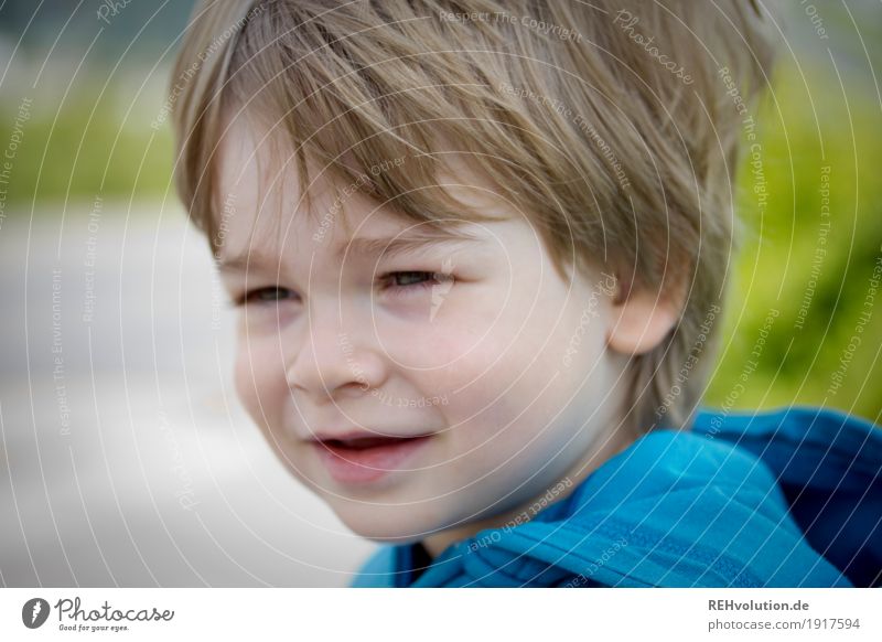 Portrait of a toddler Human being Child Toddler Boy (child) Infancy Face 1 1 - 3 years Environment Friendliness Authentic Small naturally Cute Contentment