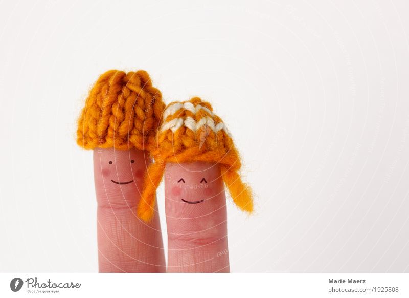 Finger puppets pair with knitted caps Winter sports Human being Masculine Feminine Couple Partner Face 2 Cap Relaxation Smiling Love Exceptional Cuddly Soft