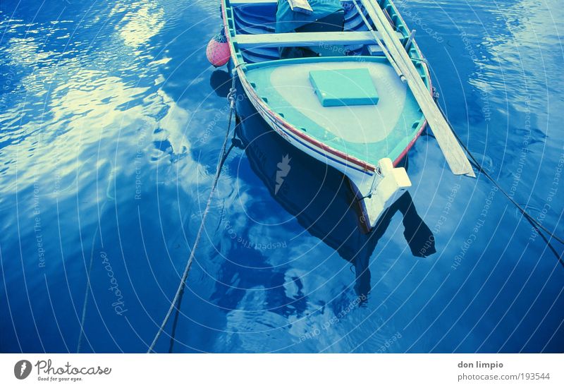 fishing boat Summer Ocean Waves Oar Workplace Harbour Water Beautiful weather Morro Jable Fishing boat Dinghy Linen Wet Blue Logistics Analog Colour photo