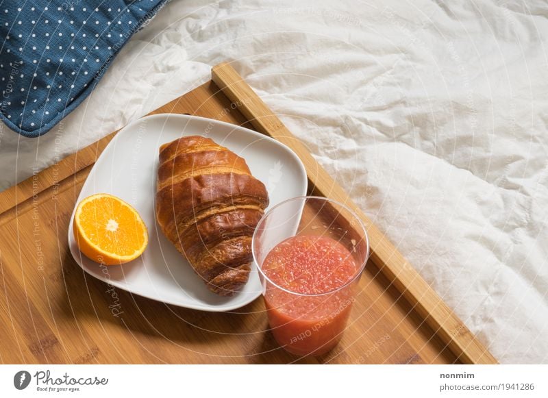 Breakfast in bed Lifestyle Well-being Relaxation Bedroom Eating Drinking Comfortable Hotel Cozy Day Delicious Beverage Morning Food Fruit Vacation & Travel