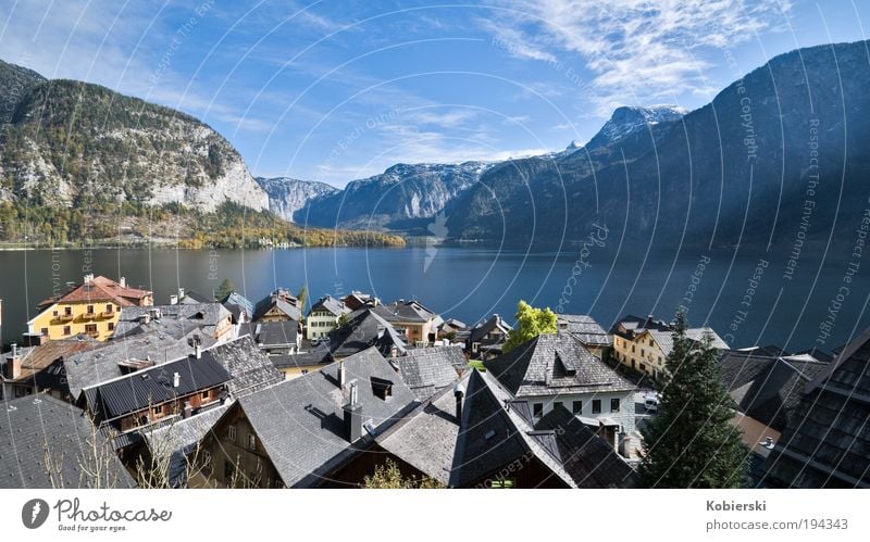 Hallstatt Tourism Sightseeing Lake Hallstaätter Lake Old town Architecture Tourist Attraction Contentment Beautiful Uniqueness Relaxation Inspiration