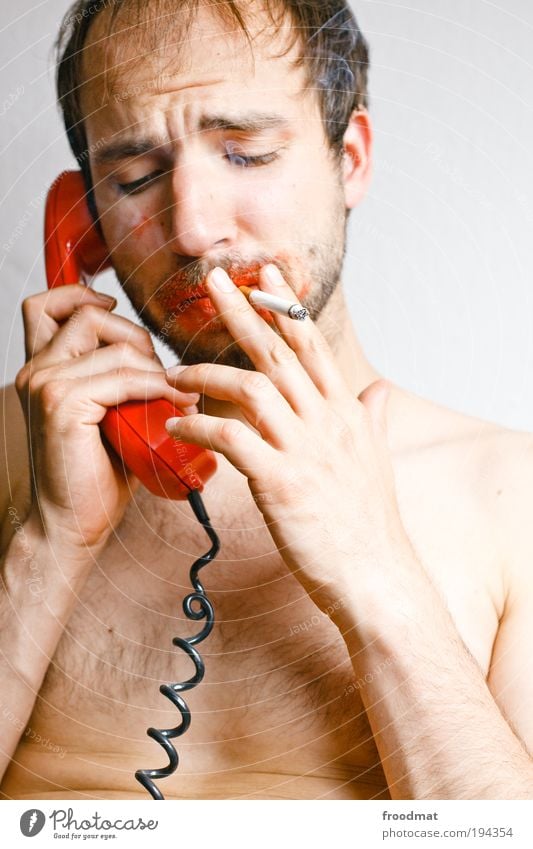hot-line Human being Masculine Brunette Designer stubble Communicate Smoking To talk To call someone (telephone) Dirty Uniqueness Funny Retro Thorny Trashy