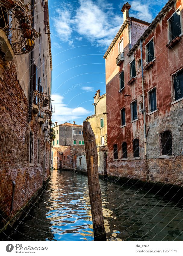 Canal in Venice Water Clouds Beautiful weather Italy Europe Town Downtown Old town House (Residential Structure) Bridge Manmade structures Building Architecture