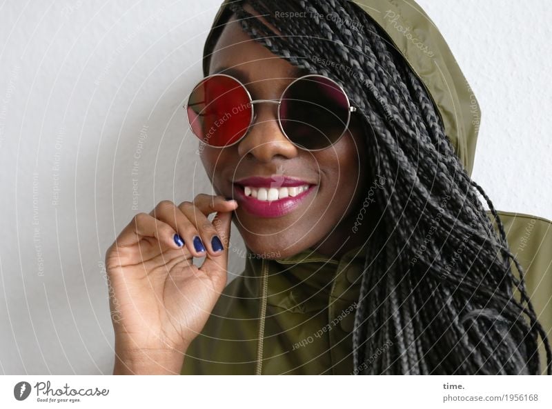 . Feminine Woman Adults 1 Human being Jacket Sunglasses Hair and hairstyles Black-haired Gray-haired Long-haired Dreadlocks Afro Observe To hold on Smiling
