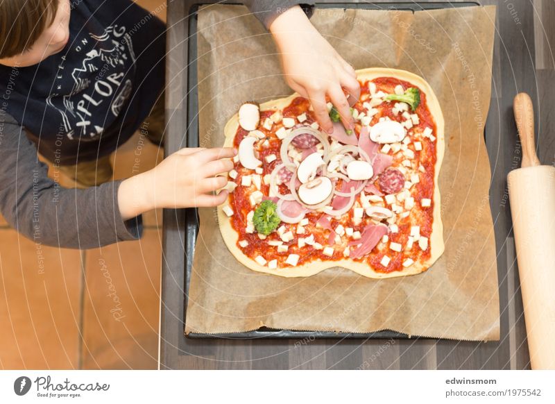 Pizza topping Sausage Vegetable Dinner Baking tray Kitchen Masculine Child Infancy 1 Human being 3 - 8 years Select Stand Fragrance Thin Natural Round
