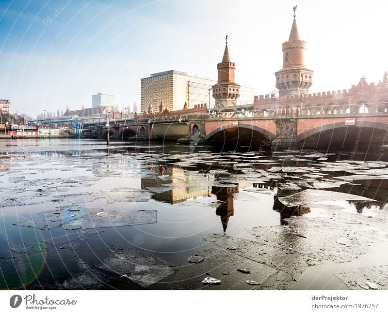 Ice Age at the Oberbaum Bridge Vacation & Travel Tourism Trip Sightseeing City trip Capital city Tower Manmade structures Building Architecture