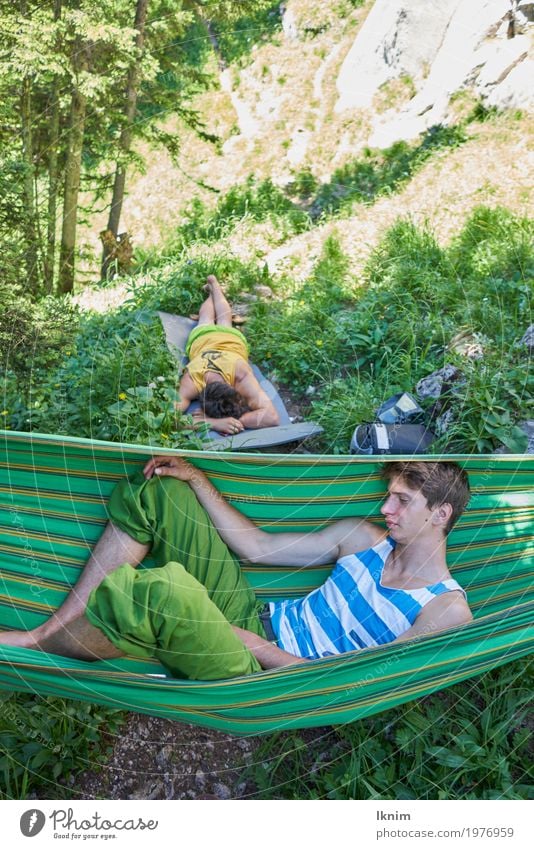 chill in nature Masculine Young man Youth (Young adults) Friendship Adults 2 Human being 18 - 30 years Relaxation Sleep Nature Bavaria Puberty Break