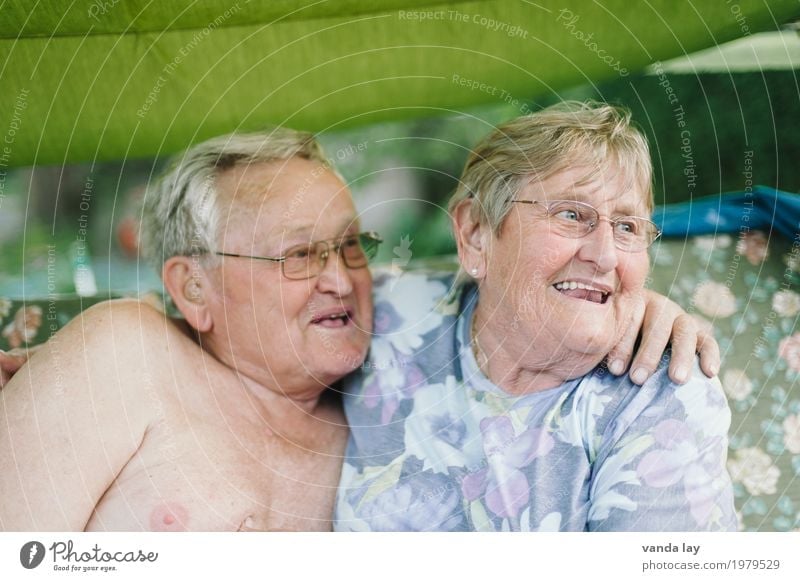Grandma & Grandpa Healthy Health care Care of the elderly Vacation & Travel Flat (apartment) Retirement Human being Woman Adults Man Female senior Male senior