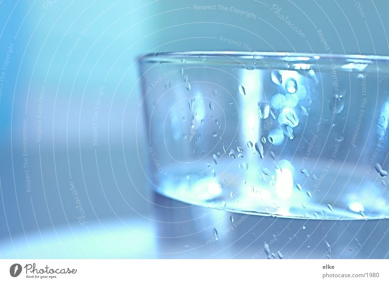 A glass of water Beverage Mineral water Alcoholic drinks Water Glass Fluid