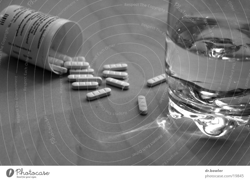headache Pill Headache Overdose Black Alcoholic drinks Glass Water wise