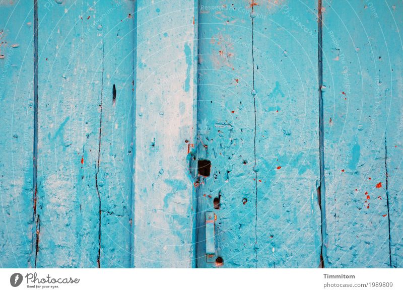 A certain lightness. Flat (apartment) Detached house Door Wood Metal Old Esthetic Simple Bright Blue Red Emotions Moody Contentment Hollow Lock Colour photo