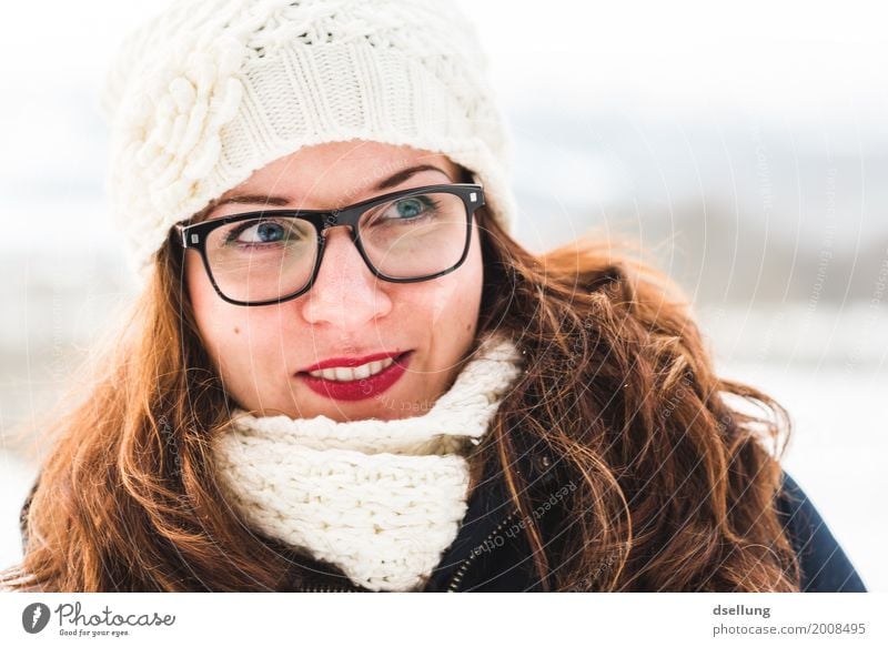 Portrait of a young woman in a winter landscape Lifestyle Elegant Style Winter Snow Feminine Young woman Youth (Young adults) Adults 1 Human being 18 - 30 years