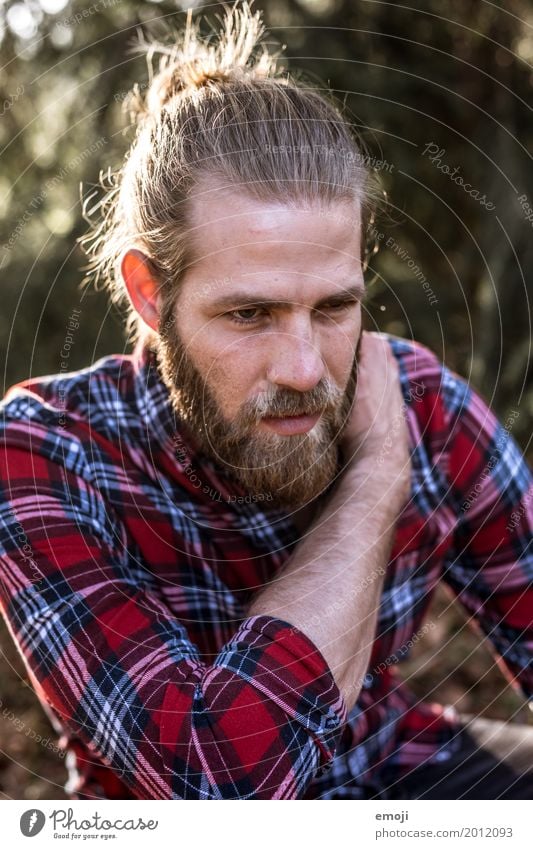 sundown Masculine Young man Youth (Young adults) Man Adults Face Facial hair 1 Human being 18 - 30 years 30 - 45 years Cool (slang) Life Hipster Checkered