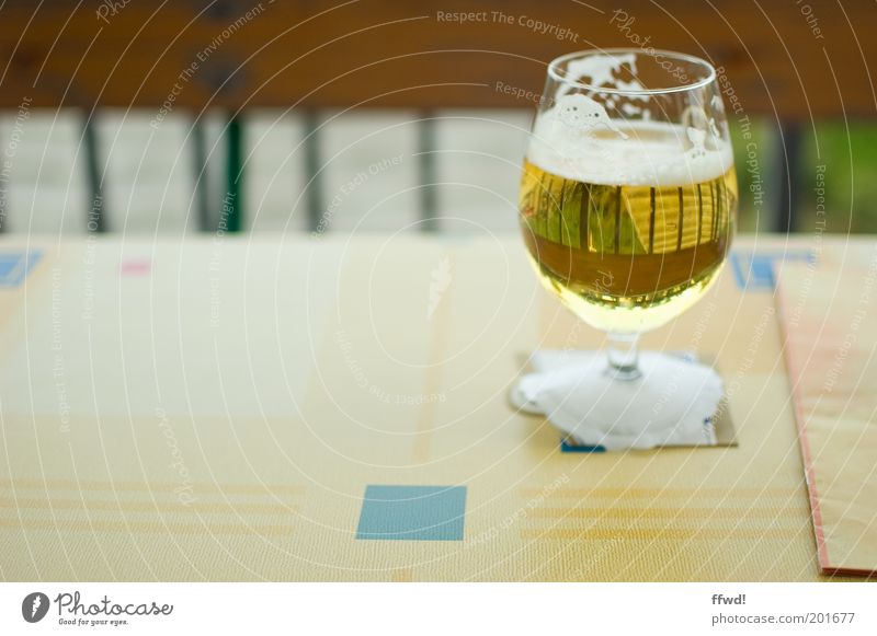 beer Beer Glass Alcoholic drinks Table Restaurant Summer Simple Delicious Yellow Gold Vice Purity Thirst Alcoholism Leisure and hobbies Beer garden Menu