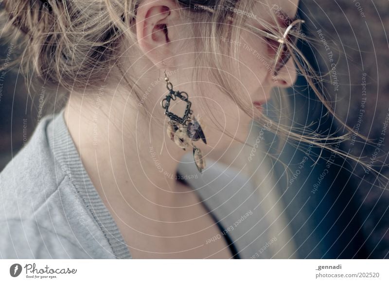 windswept Human being Feminine Young woman Youth (Young adults) Woman Adults Head Hair and hairstyles Face Ear 1 18 - 30 years Accessory Jewellery Earring