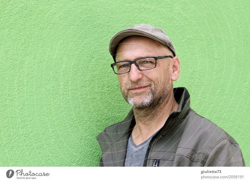 AST 10 | Green is hope | Attractive male senior, smiling, with glasses and cap Masculine Man Adults Male senior Human being 45 - 60 years Eyeglasses Hat Cap