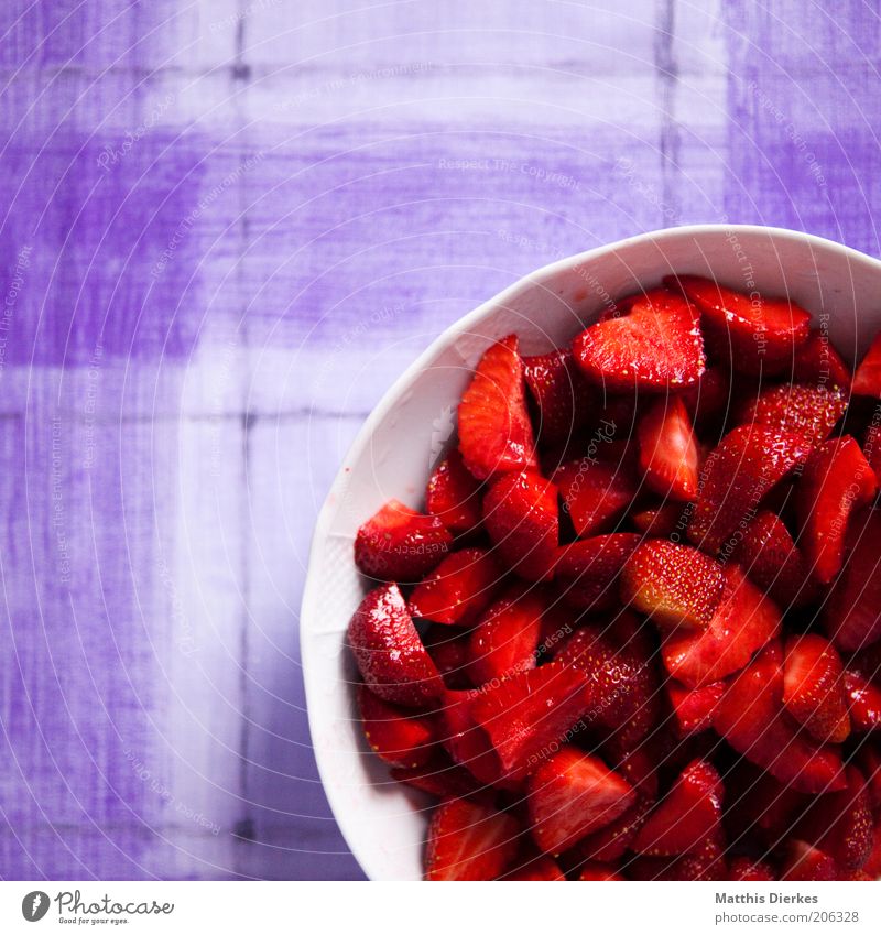 strawberries Delicious Fruit Fruit salad Bowl Fruity Healthy Healthy Eating Dessert Vitamin C Vitamin-rich Strawberry Colour photo Interior shot Deserted