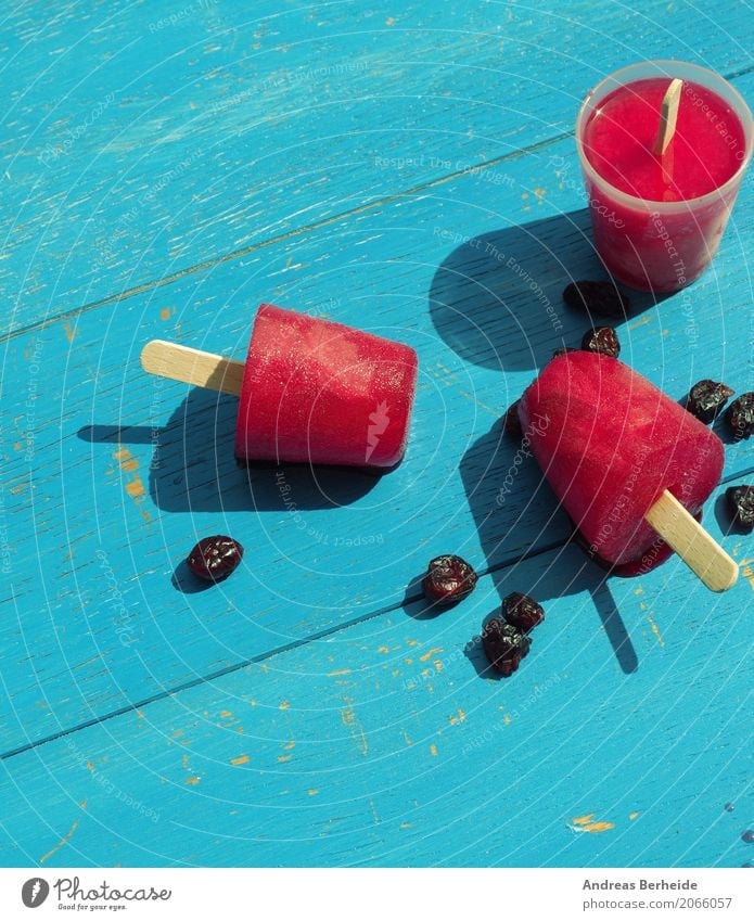 Ice on a stick Dessert Ice cream Summer Cool (slang) Cold Delicious Lollipop Snack sweet Sorbet refreshing berry pops popsicles natural cranberries Water ice