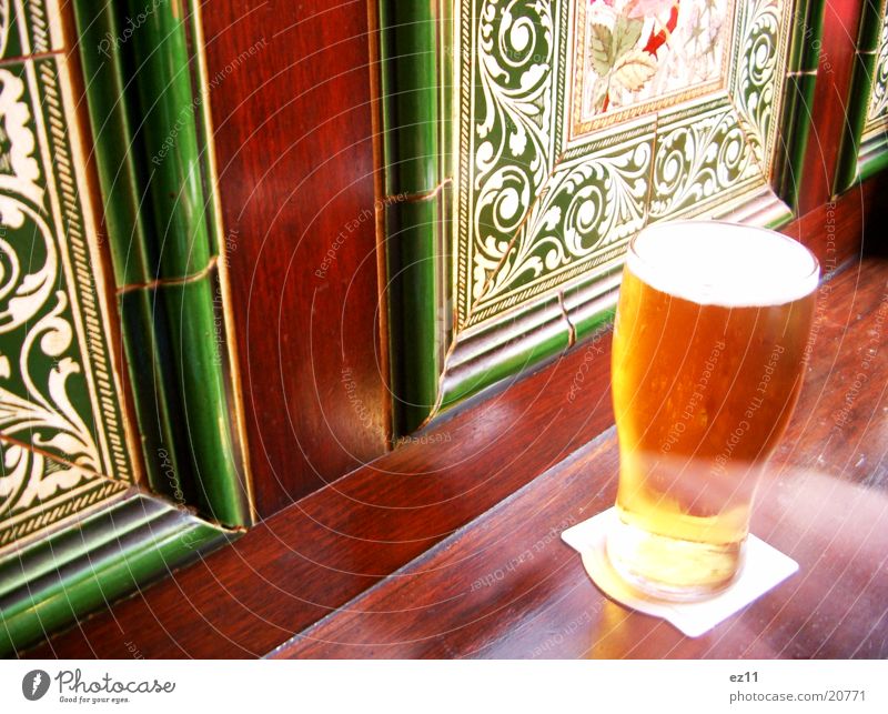 pub culture Dublin Beer Pub Counter Alcoholic drinks Ireland Storage