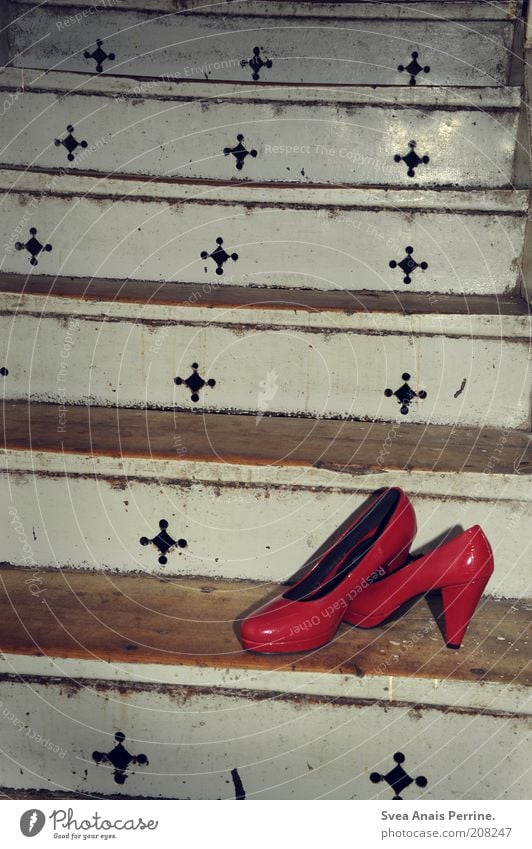 red Lifestyle Style Design Exotic Stairs Fashion Clothing Footwear High heels Dirty Crazy Trashy Red Loneliness Interior shot Deserted Flash photo Contrast