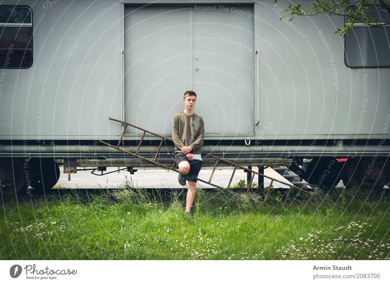Portrait on the old wagon Lifestyle Style Professional training Apprentice Workplace Construction site Technology Human being Masculine Young man