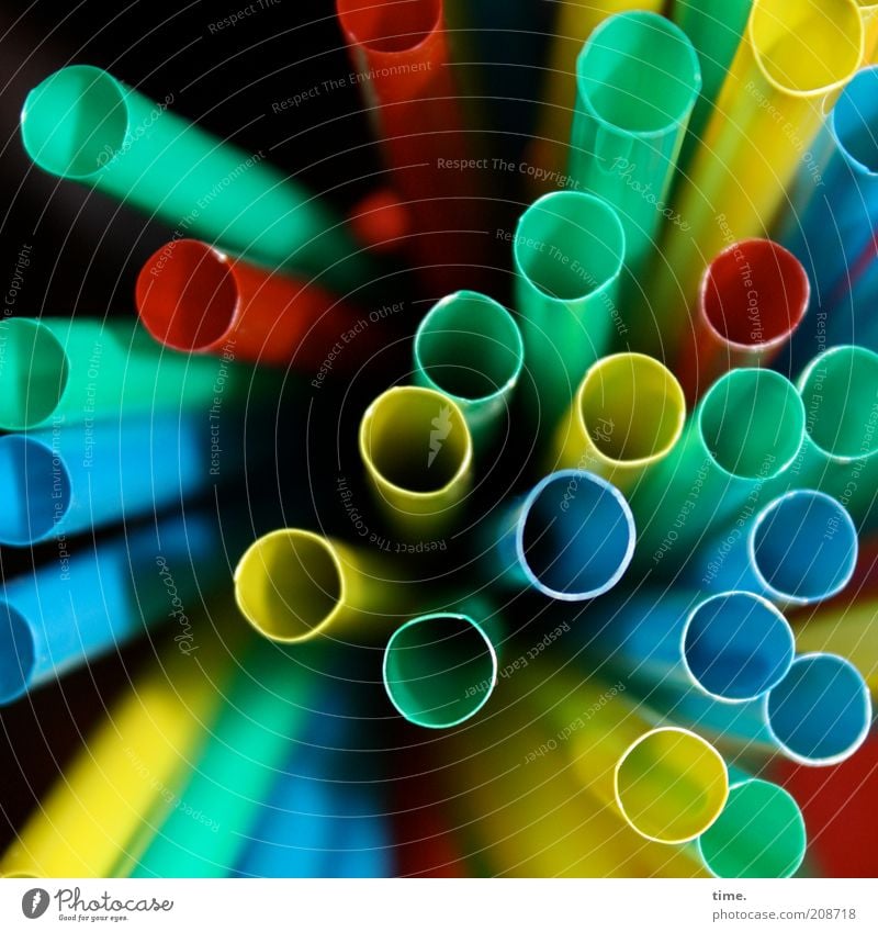 Infinite vastness ... Cold drink Straw Plastic Long Round Blue Yellow Green Red Perspective Pipe tubular snore aid Depth of field Multicoloured Interior shot